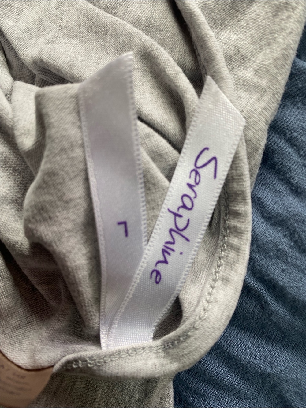 9 item nursing tops and bras bundle. - Picture 8 of 11